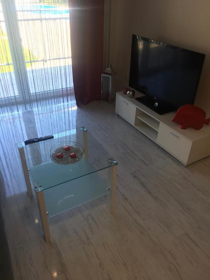 Apartament Silence Baltic Wenecja Lägenhet Pobierowo Exteriör bild